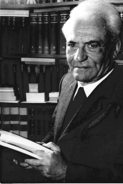 Quelle: Bildungswerk der Erzdiözese Freiburg Dr. Alois Stiefvater, Gründer des Bildungswerks der Erzdiözese Freiburg